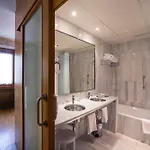 De Santo Estevo 4*