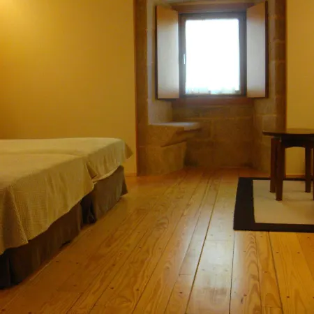 فندق De Santo Estevo 4*