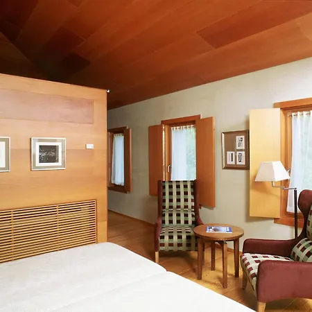 De Santo Estevo Hotel