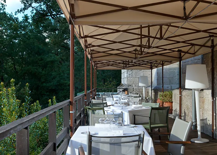 酒店 圣艾斯特沃旅馆 Santo Estevo de Rivas de Sil