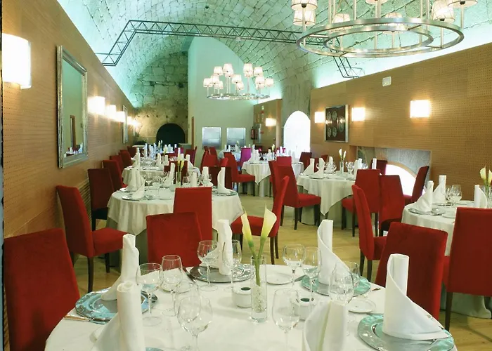 圣艾斯特沃旅馆 Santo Estevo de Rivas de Sil