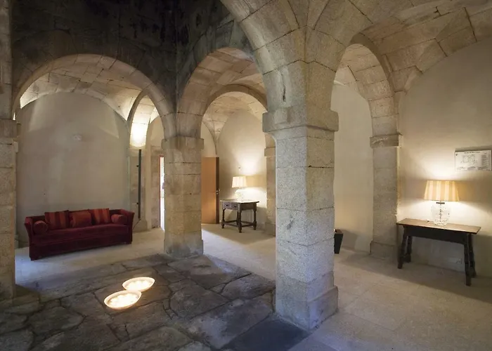 圣艾斯特沃旅馆 酒店 Santo Estevo de Rivas de Sil